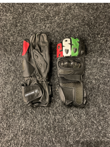 1396583-5 49 st Mc-handskar Check One, Strl S-XL