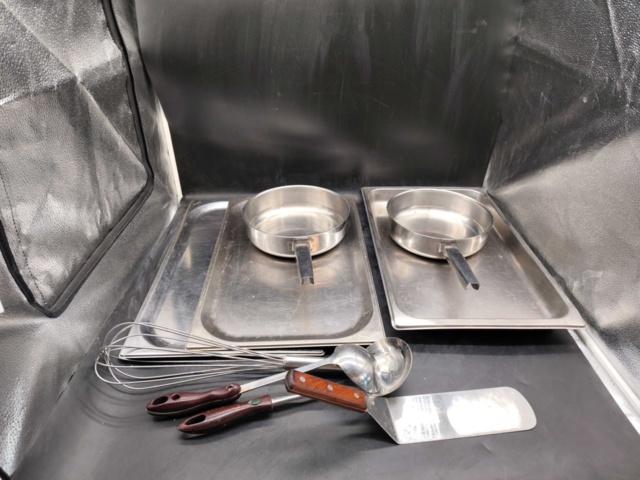 1415977-1 Stekpannor och köksredskap