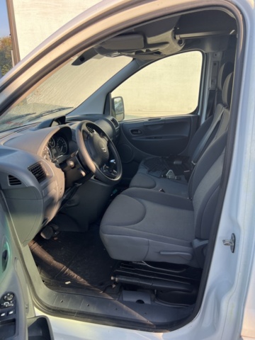 1351312-15 Skåpbil Citroën Jumpy Van 2.0 HDi 163hk, -2016 (Reparationsobjekt) Ny info