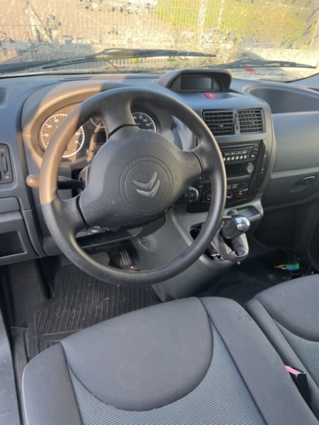 1351312-18 Skåpbil Citroën Jumpy Van 2.0 HDi 163hk, -2016 (Reparationsobjekt) Ny info