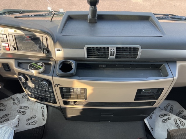 1351308-35 Dragbil MAN TGX 28.500 6X2-2 BLS Automat, -2019