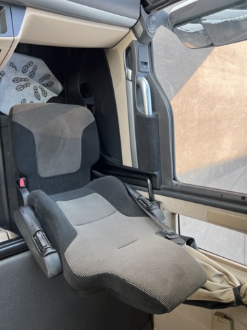 1351308-11 Dragbil MAN TGX 28.500 6X2-2 BLS Automat, -2019