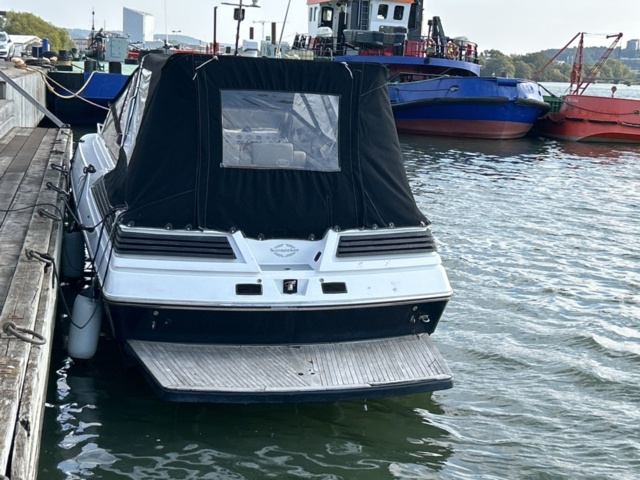 1361223-5 Sunseeker 39 Cobra, Volvo Penta KAD 43 Diesel - 1988