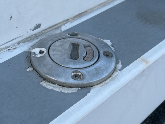 1361223-15 Sunseeker 39 Cobra, Volvo Penta KAD 43 Diesel - 1988