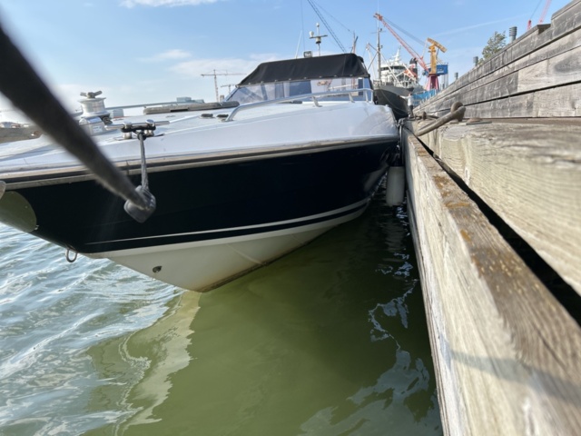 1361223-3 Sunseeker 39 Cobra, Volvo Penta KAD 43 Diesel - 1988