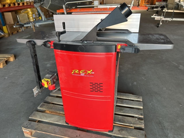 ABSAUGSTUTZEN / METABO u. MH 30 /30mm breit/ Dickenhobeln