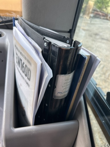 1383248-35 Volvo EW160D med tre skopor & gafflar *Uppdaterad auktion*