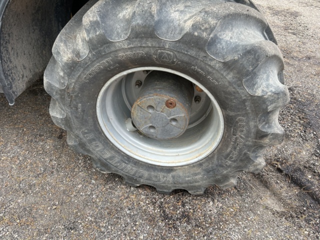 1383248-42 Volvo EW160D med tre skopor & gafflar *Uppdaterad auktion*