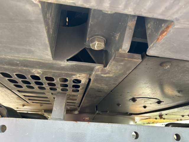 1383248-62 Volvo EW160D med tre skopor & gafflar *Uppdaterad auktion*