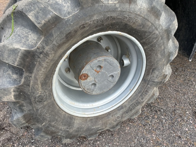 1383248-46 Volvo EW160D med tre skopor & gafflar *Uppdaterad auktion*