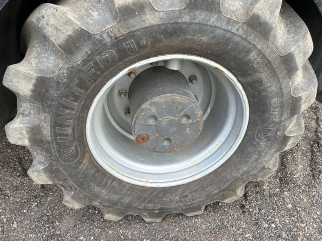 1383248-44 Volvo EW160D med tre skopor & gafflar *Uppdaterad auktion*