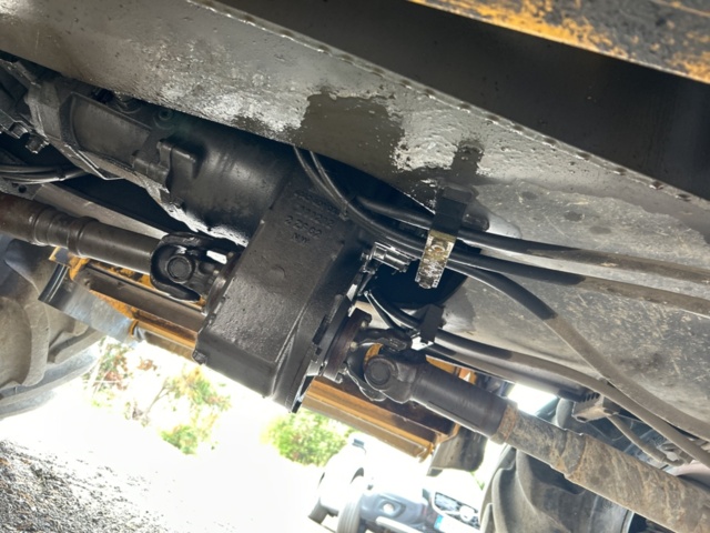 1383248-93 Volvo EW160D med tre skopor & gafflar *Uppdaterad auktion*