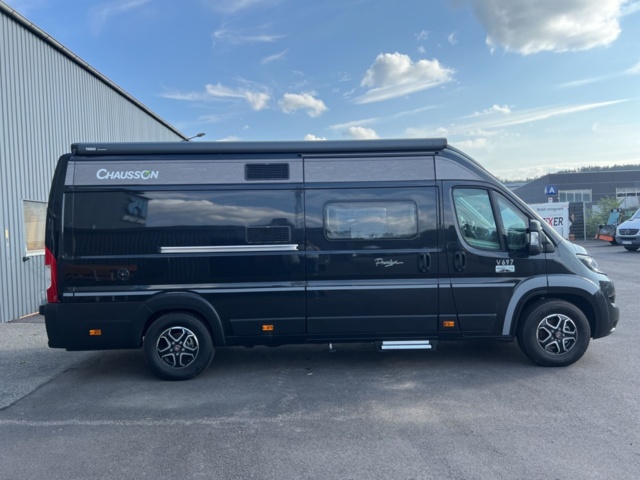 1351315-7 Husbil Fiat Ducato Chausson V697 Road Line -2024