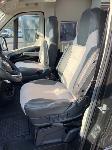 1351315-26 Husbil Fiat Ducato Chausson V697 Road Line -2024