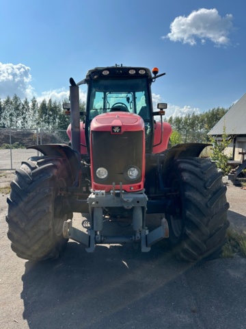 1195770-2 Tractor Massey Ferguson 6495 Dyna 6 -2009