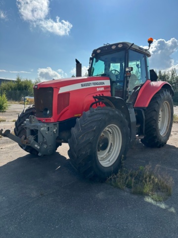 1195770-1 Tractor Massey Ferguson 6495 Dyna 6 -2009