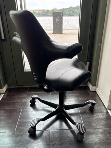 1387013-4 Kontorsstol - HÅG Capisco 8106