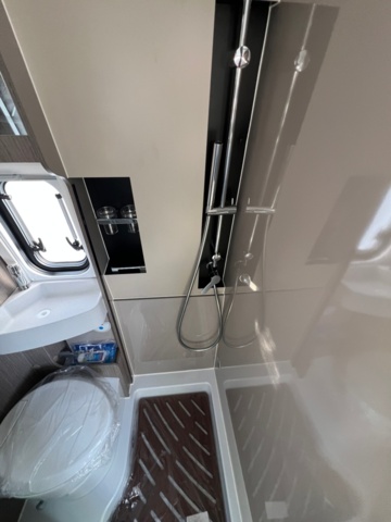 1351315-49 Husbil Fiat Ducato Chausson V697 Road Line -2024