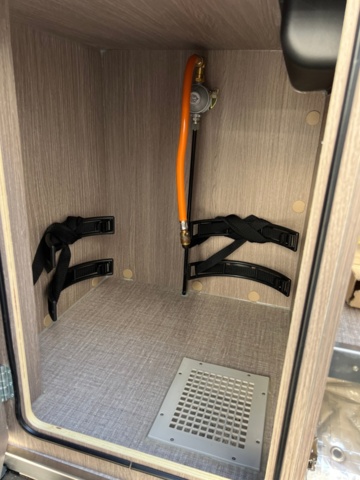 1351315-71 Husbil Fiat Ducato Chausson V697 Road Line -2024