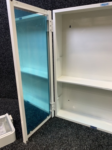 1417780-5 Mirror cabinet with lighting