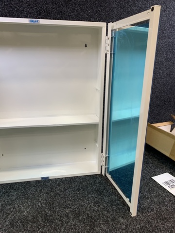 1417780-6 Mirror cabinet with lighting