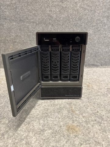 1367062-3 NAS-enheter - Netgear/HP/Synology