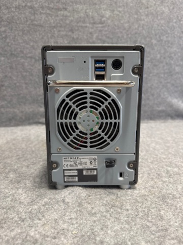 1367062-4 NAS-enheter - Netgear/HP/Synology