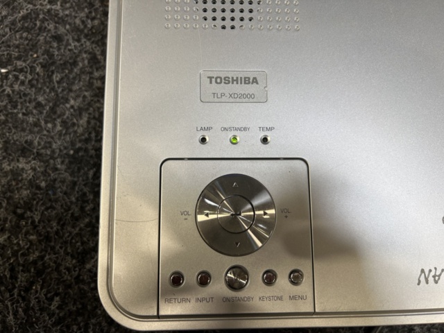 1417887-3 Projektor Toshiba TLP-XD2000