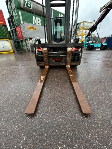 1411361-8 Motviktstruck Linde H 120D