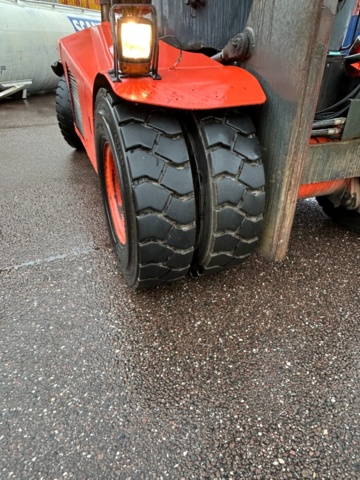 1411361-9 Motviktstruck Linde H 120D