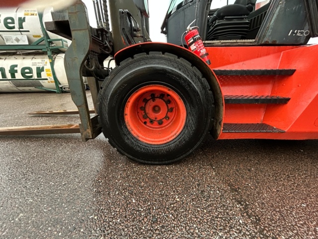 1411361-11 Motviktstruck Linde H 120D