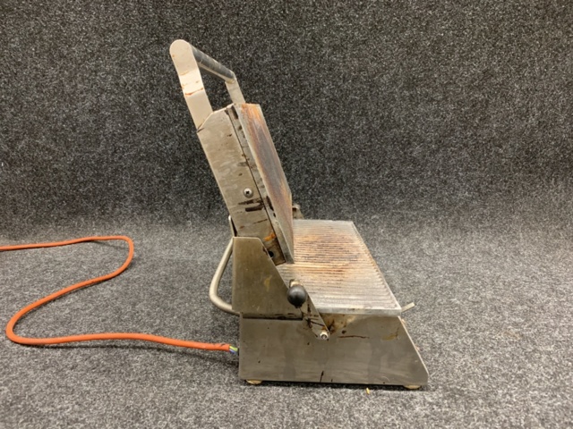 1417965-10 Mackgrill FKI