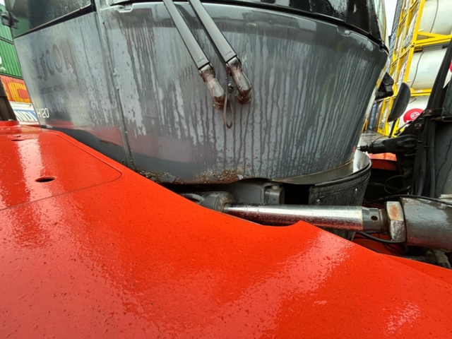 1411361-32 Motviktstruck Linde H 120D