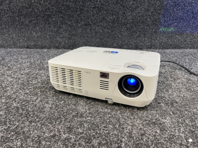 1418155-1 Projektor NEC NP-V300W