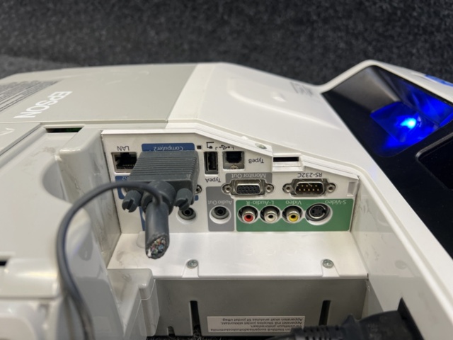 1418188-4 Projektor Epson H317B