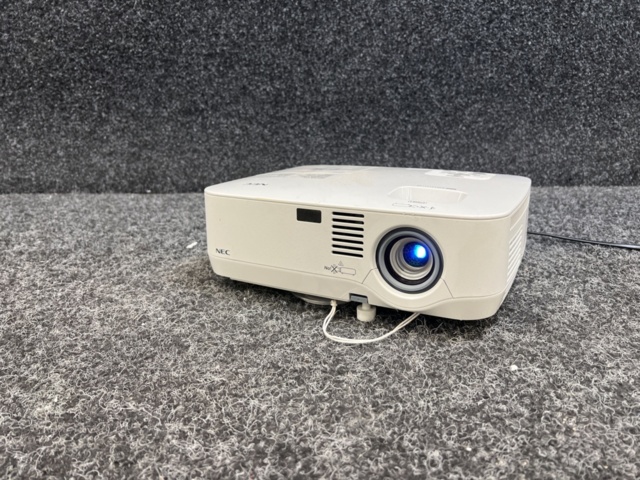 1418195-1 Projektor NEC NP310G