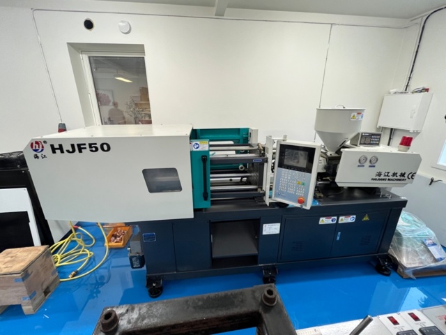 1403491-1 Plastic injection molding machine Haijiang HJF50 -2024