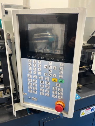 1403491-5 Plastic injection molding machine Haijiang HJF50 -2024