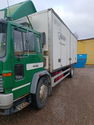 1418555-3 Skåpbil Volvo FL6 4X2 -1997