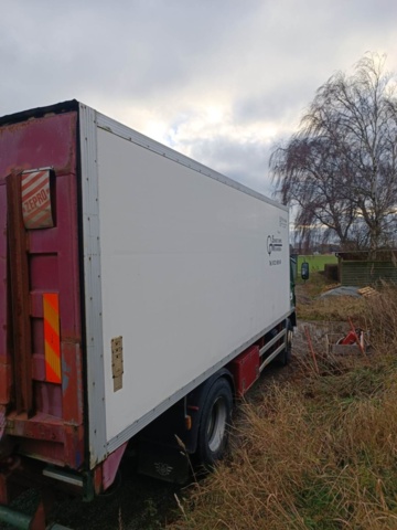 1418555-7 Skåpbil Volvo FL6 4X2 -1997