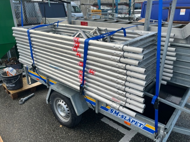 1403515-7 Ställningstrailer - SM Släp med Altrad ställning