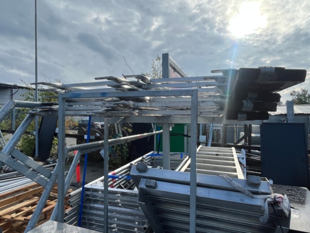 1403515-11 Ställningstrailer - SM Släp med Altrad ställning