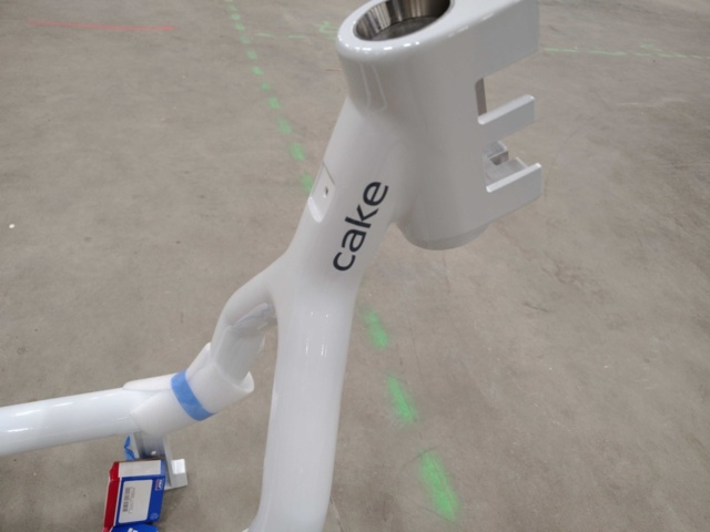 1417293-2 Ram – Cake Makka, vit