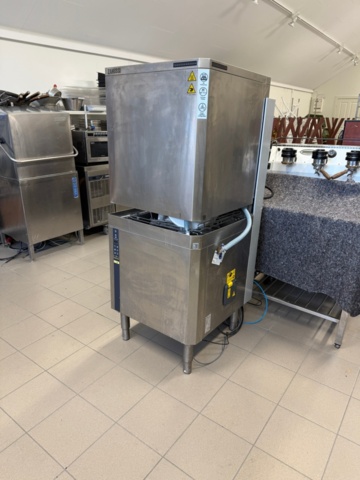 1176505-1 Diskmaskin från 2023 i nyskick. Inköpt för 77.600:- ex moms