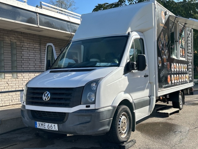 1361224-7 Foodtruck med maskiner och utrustning - Volkswagen Crafter Chassi 35 2.0 TDI -2016
