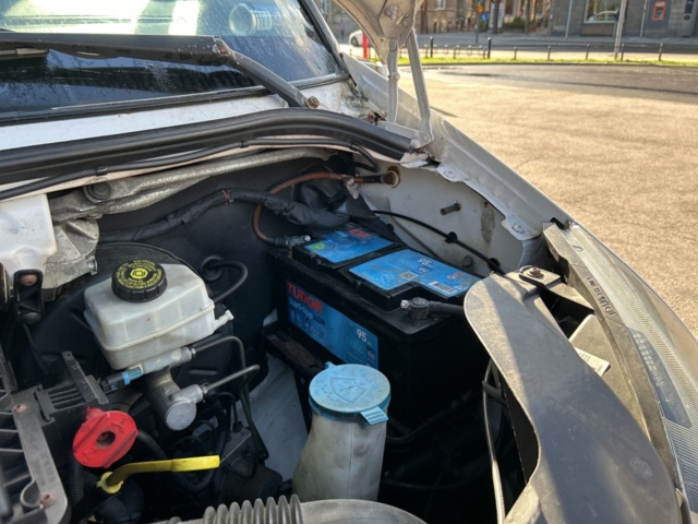 1361224-45 Foodtruck med maskiner och utrustning - Volkswagen Crafter Chassi 35 2.0 TDI -2016