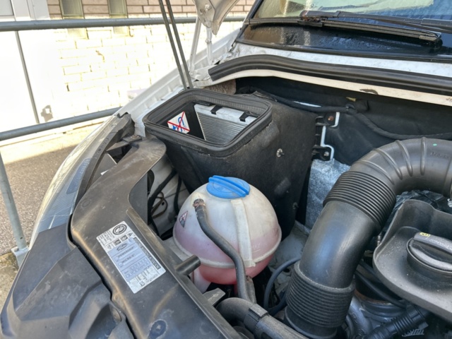 1361224-46 Foodtruck med maskiner och utrustning - Volkswagen Crafter Chassi 35 2.0 TDI -2016