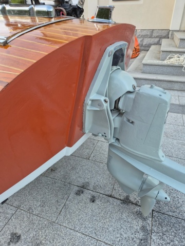 1418917-25 Sweet Sixteen 1962 med Inombordsmotor & båtvagn Repobjekt