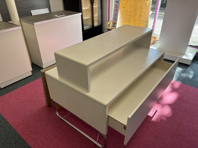 1372457-2 Butiksbord med hyllplan och utdragslåda