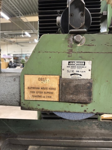 1372915-9 Planslipmaskin Jakobsen SJ12